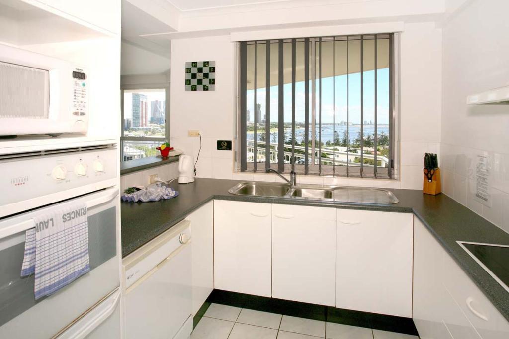 Ocean Sands Resort Gold Coast Quarto foto
